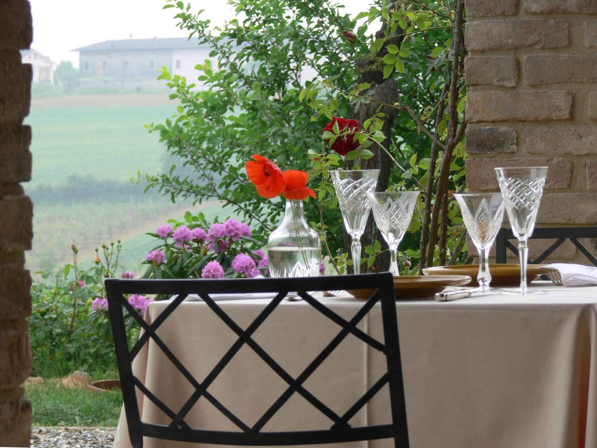Casa Isabella Guest House Vaglio Serra Eksteriør bilde